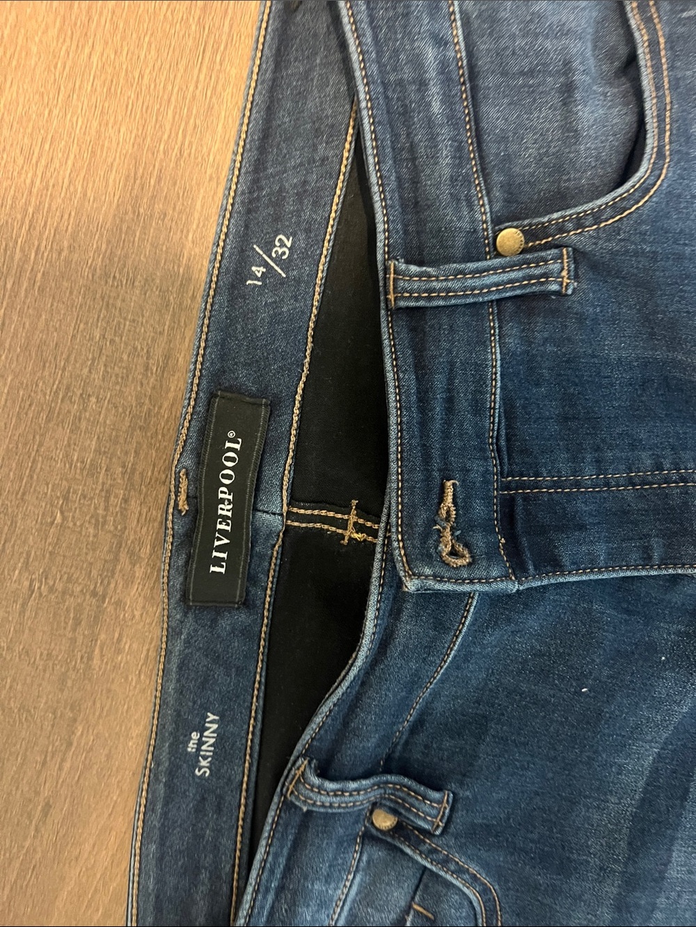 Liverpool Women's Skinny Jeans - Dark Blue Wash - Picture 2 of 3